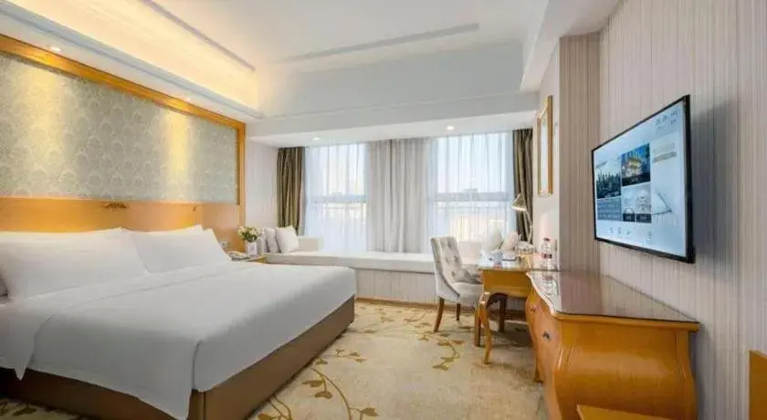 Bed in Vienna Hotel Zhengzhou Only Henan Movie Town Bed in Vienna Hotel Zhengzhou Only Henan Movie Town