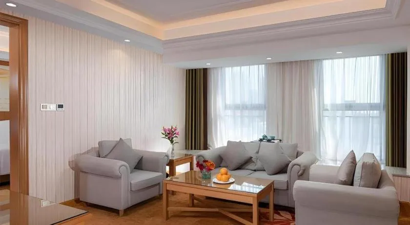 Vienna Hotel Zhengzhou Only Henan Movie Town
