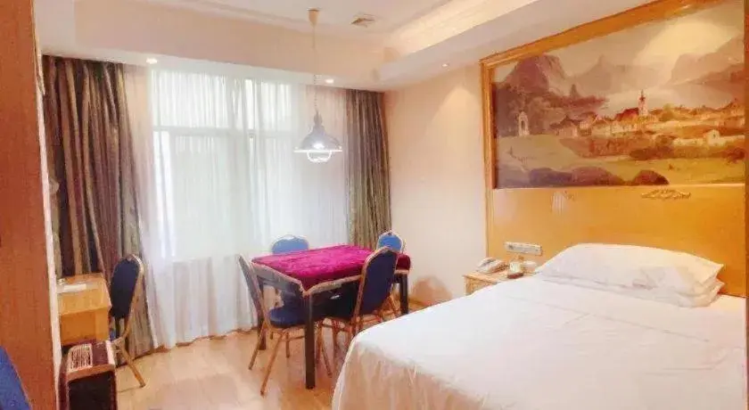 Bed in Vienna Hotel Shenzhen Guanlan Shanshuitianyuan Xintian Bed in Vienna Hotel Shenzhen Guanlan Shanshuitianyuan Xintian