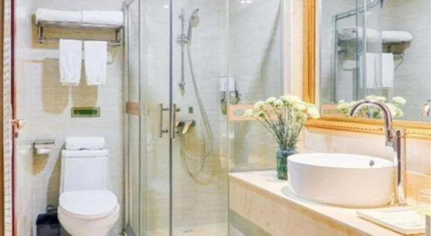 Vienna Hotel Shenzhen Guanlan Shanshuitianyuan Xintian