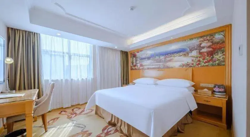 Bed in Vienna Hotel Shenzhen Guanlan Shanshuitianyuan Xintian Bed in Vienna Hotel Shenzhen Guanlan Shanshuitianyuan Xintian