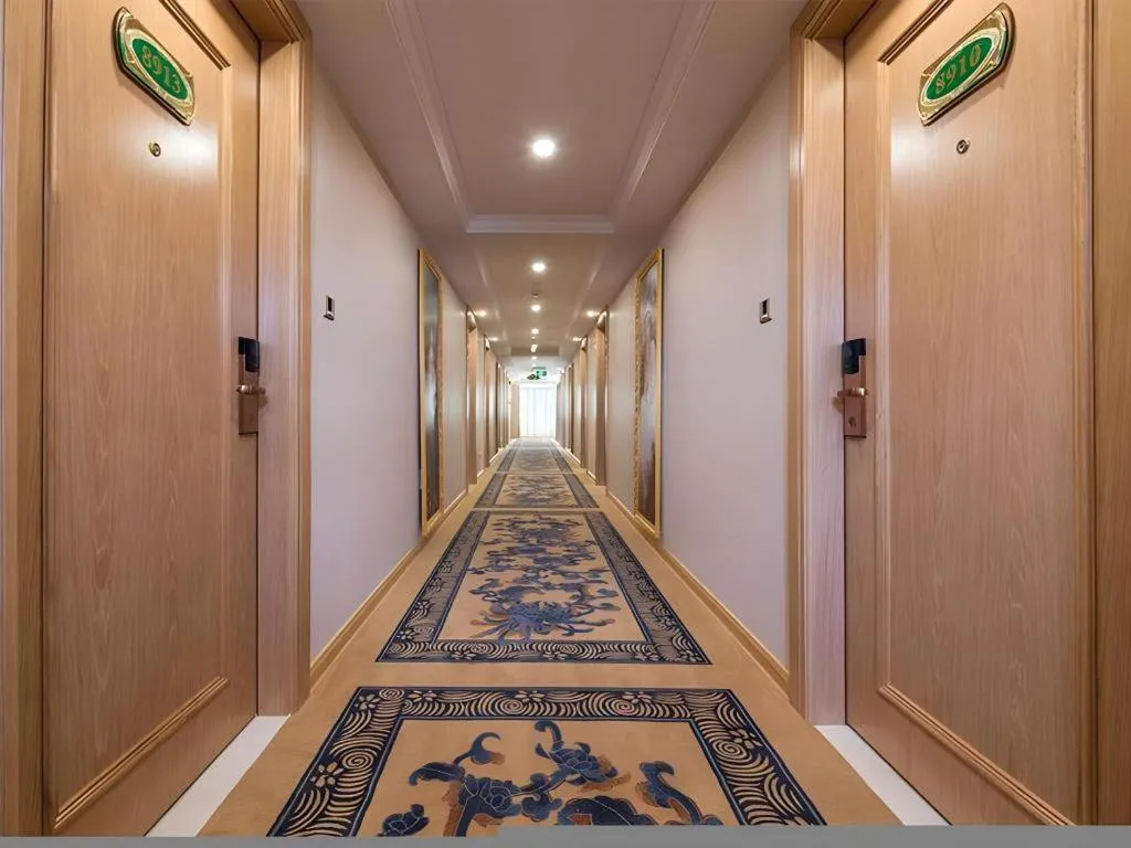 Vienna Hotel Shenzhen Guanlan Shanshuitianyuan Xintian