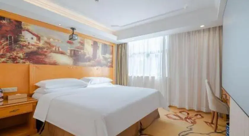Bed in Vienna Hotel Shenzhen Guanlan Shanshuitianyuan Xintian Bed in Vienna Hotel Shenzhen Guanlan Shanshuitianyuan Xintian