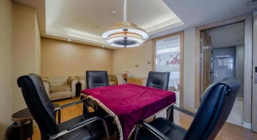 Vienna Hotel Shenzhen Guanlan Shanshuitianyuan Xintian