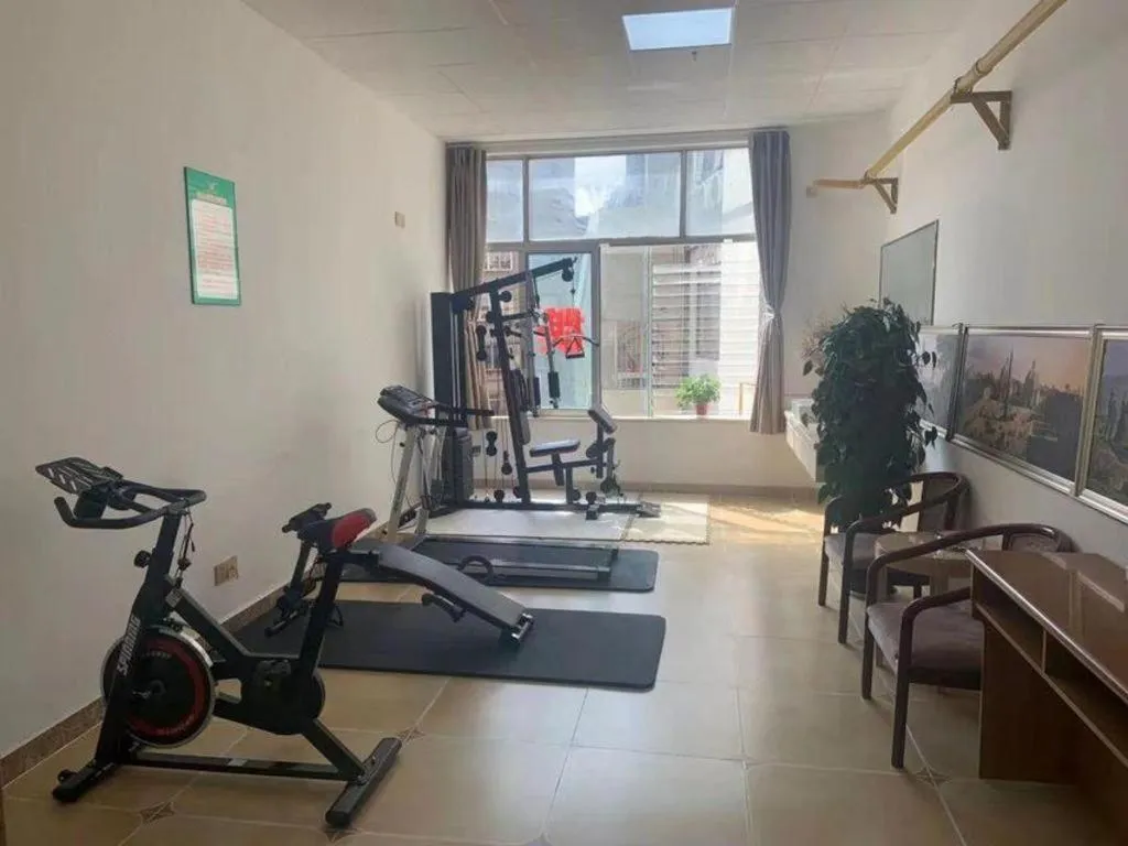 Vienna Hotel Kunming Baiyun Road Metro Station Jiang'an