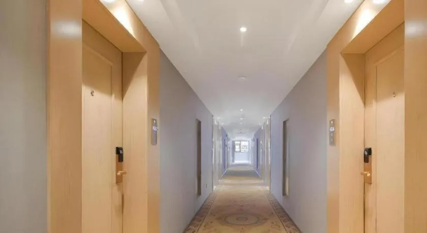 Vienna Hotel Kunming Baiyun Road Metro Station Jiang'an