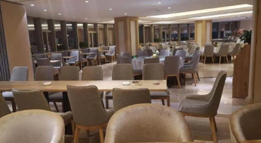 Vienna Hotel Kunming Baiyun Road Metro Station Jiang'an