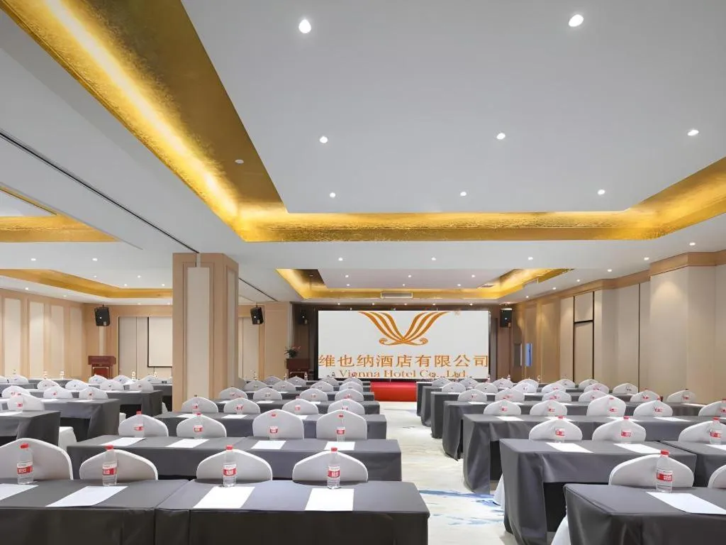 Vienna Hotel Kunming Baiyun Road Metro Station Jiang'an