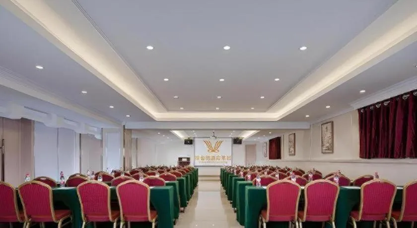 Vienna Hotel Chongqing Shiqiaopu Metro Station