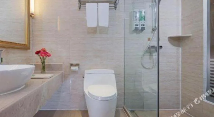 Vienna Hotel Chongqing Shiqiaopu Metro Station