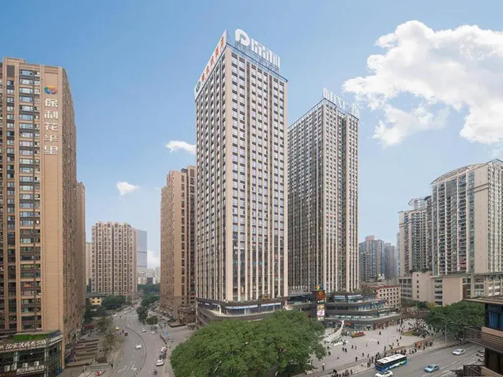 Vienna Hotel Chongqing Yangjiaping Pedestrian Street Light Railway Station Vienna Hotel Chongqing Yangjiaping Pedestrian Street Light Railway Station