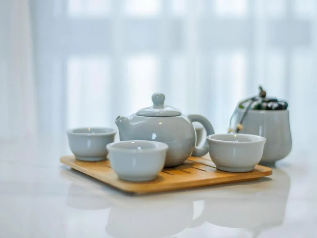 Vienna Hotel Chongqing Yangjiaping Pedestrian Street Light Railway Station