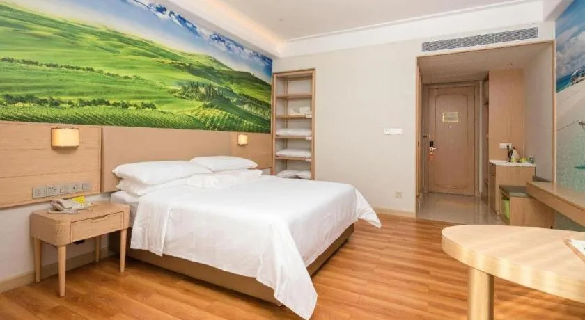 Bed in Best Sleep International Hotel Shenzhen Tanglang Metro Station