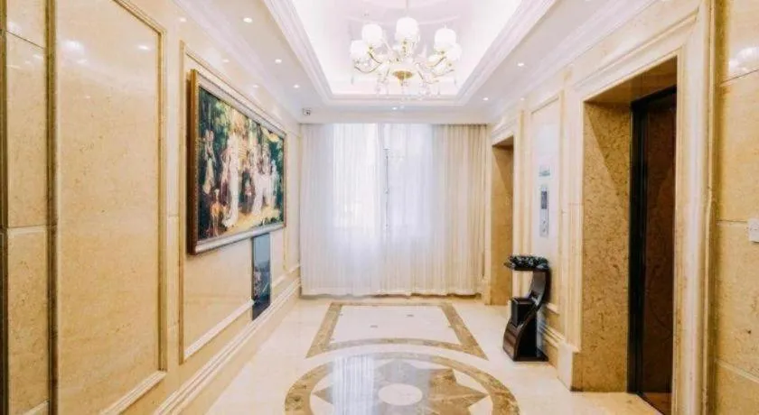 Bed in Vienna Hotel Xi'an Xijing Hospital Tonghuamen Metro Station