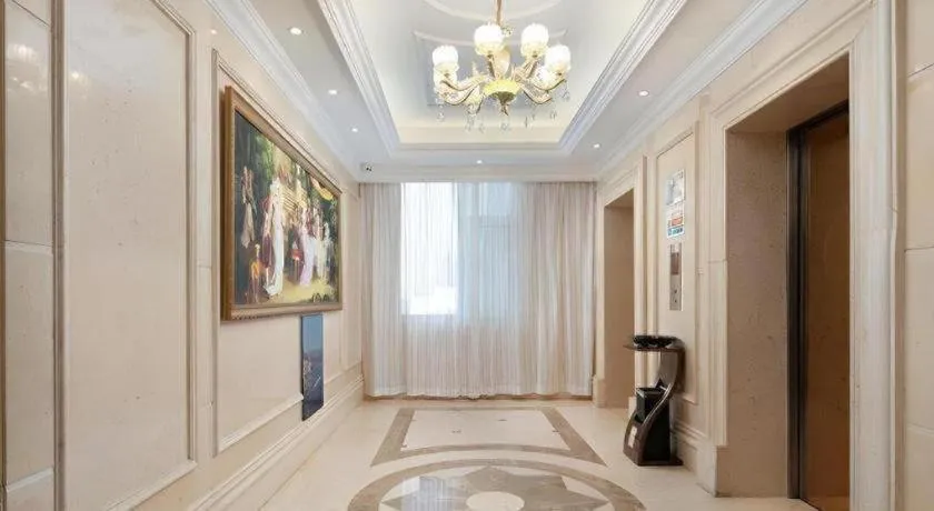 Vienna Hotel Xi'an Xijing Hospital Tonghuamen Metro Station