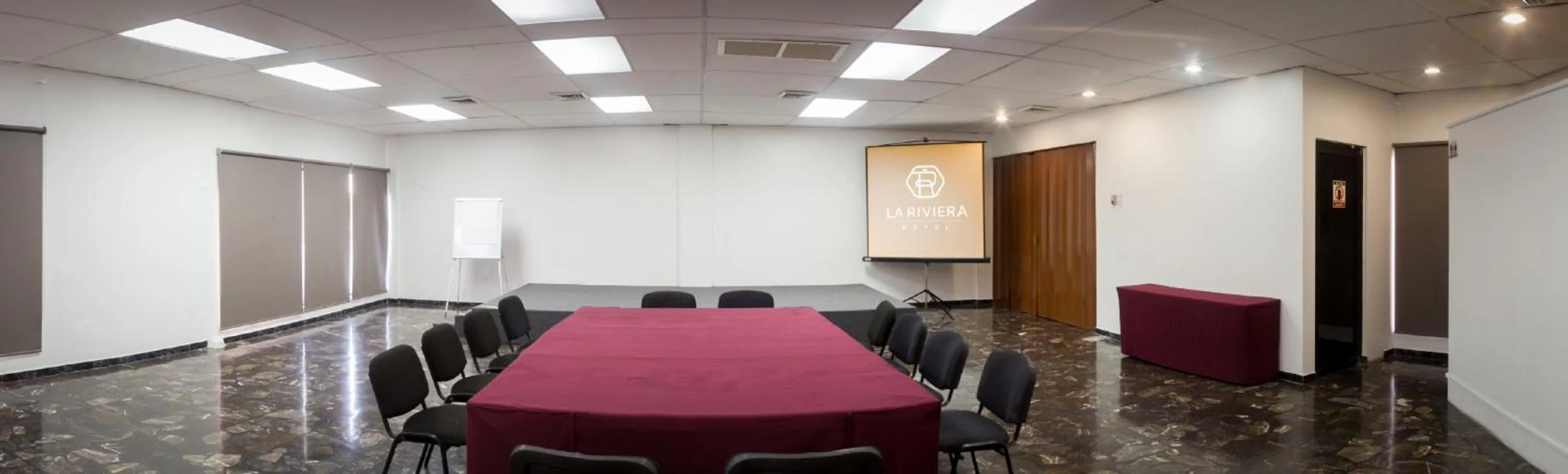 Meeting/conference room in Hotel La Riviera