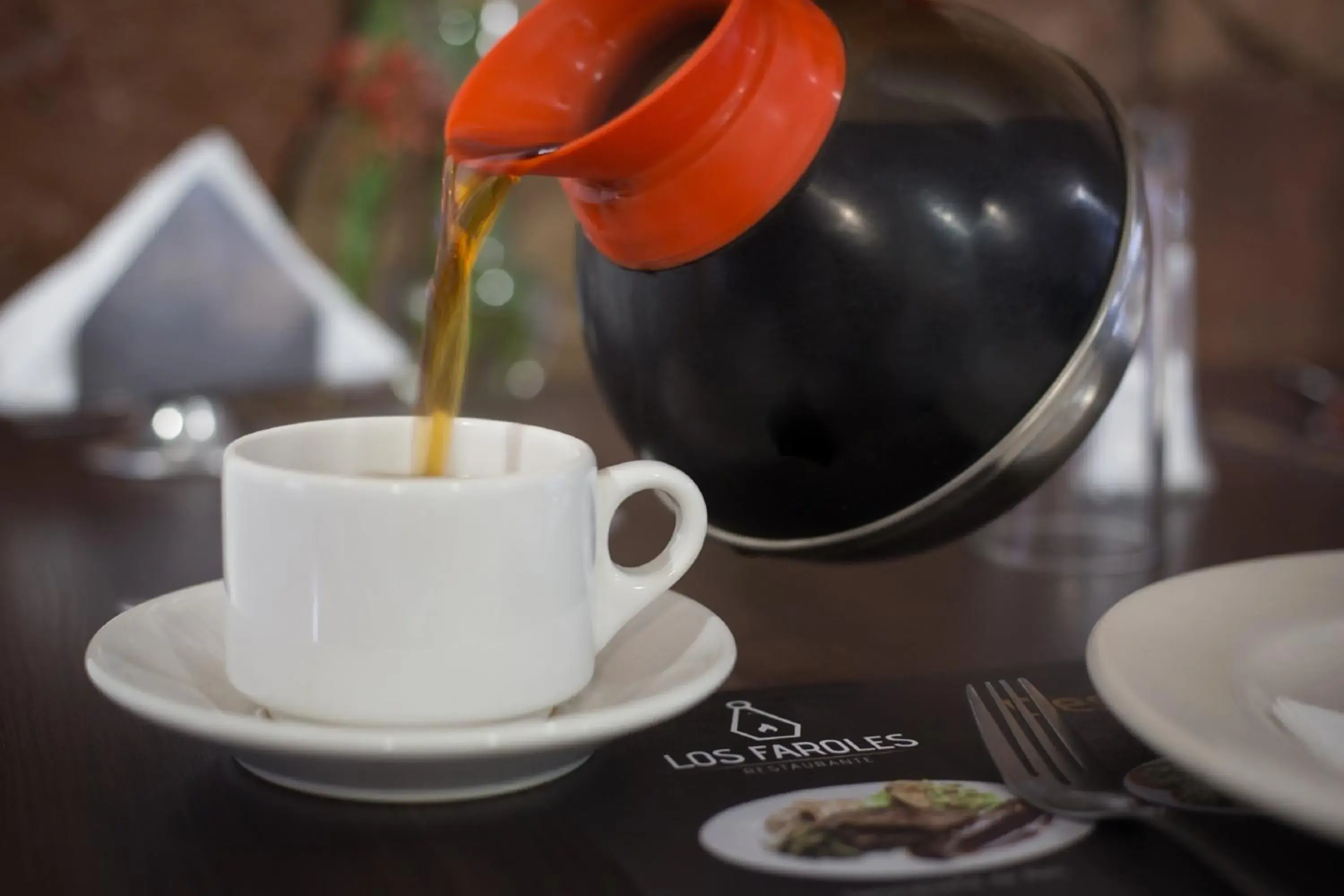 Restaurant/places to eat in Hotel La Riviera Restaurant/places to eat in Hotel La Riviera