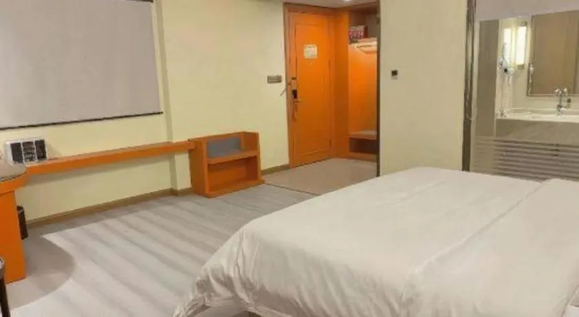 Bed in Vienna Hotel Guangzhou Panyu Square