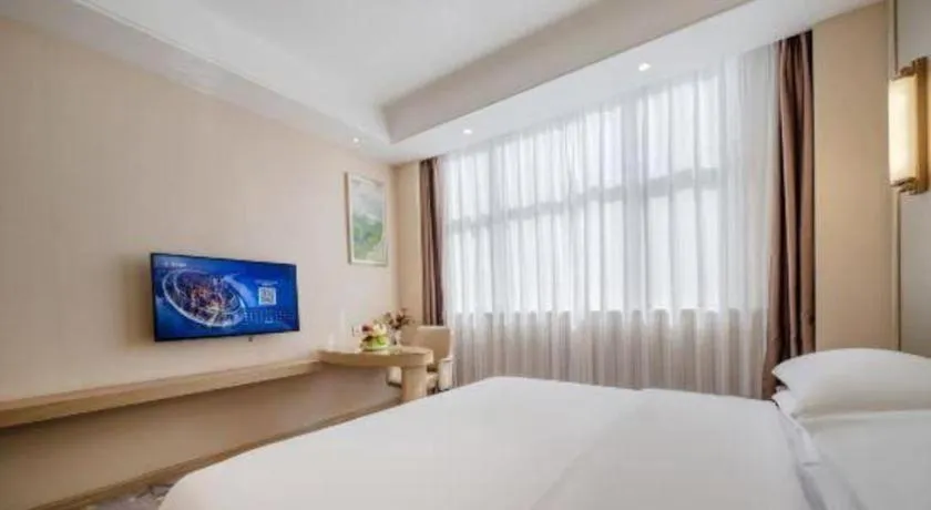 Bed in Vienna Hotel Shenzhen Pingshan Longtian Town
