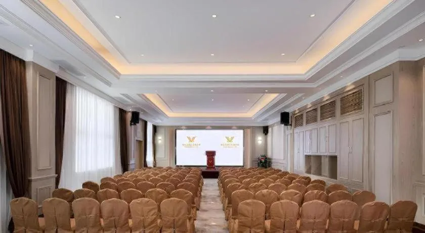 Vienna Hotel Shenzhen Pingshan Longtian Town