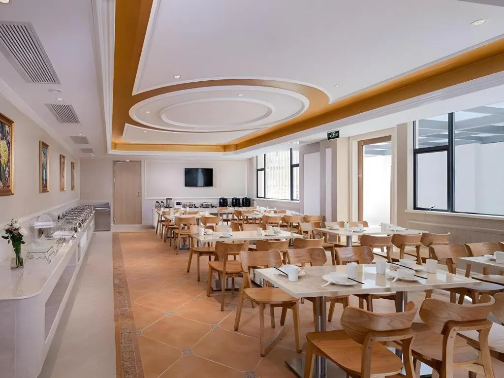 Vienna Hotel Shenzhen Pingshan Longtian Town