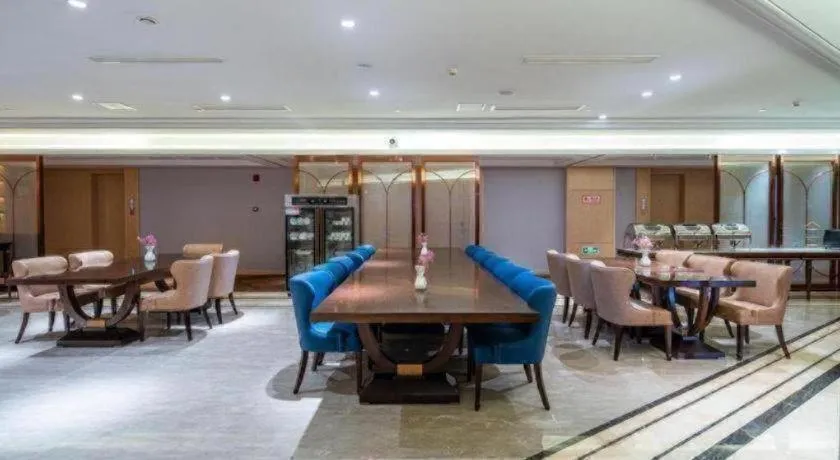 Vienna Hotel Chongqing Wushan Municipal Government