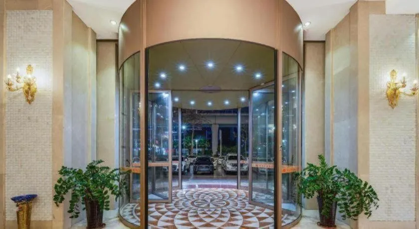 Vienna Hotel Guangdong Zhuhai Mingzhu Station Guozheng