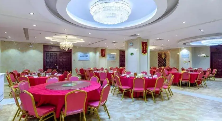 Vienna Hotel Guangdong Zhuhai Mingzhu Station Guozheng Vienna Hotel Guangdong Zhuhai Mingzhu Station Guozheng