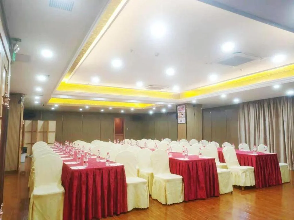 Vienna Hotel Guangzhou Baiyun Airport Huadu Avenue