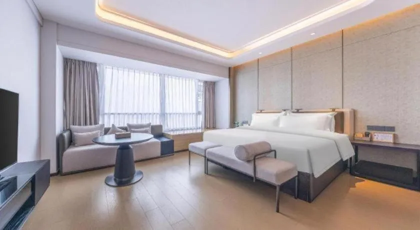 Bed in Shenzhen Cloud Park Manhattan Hotel