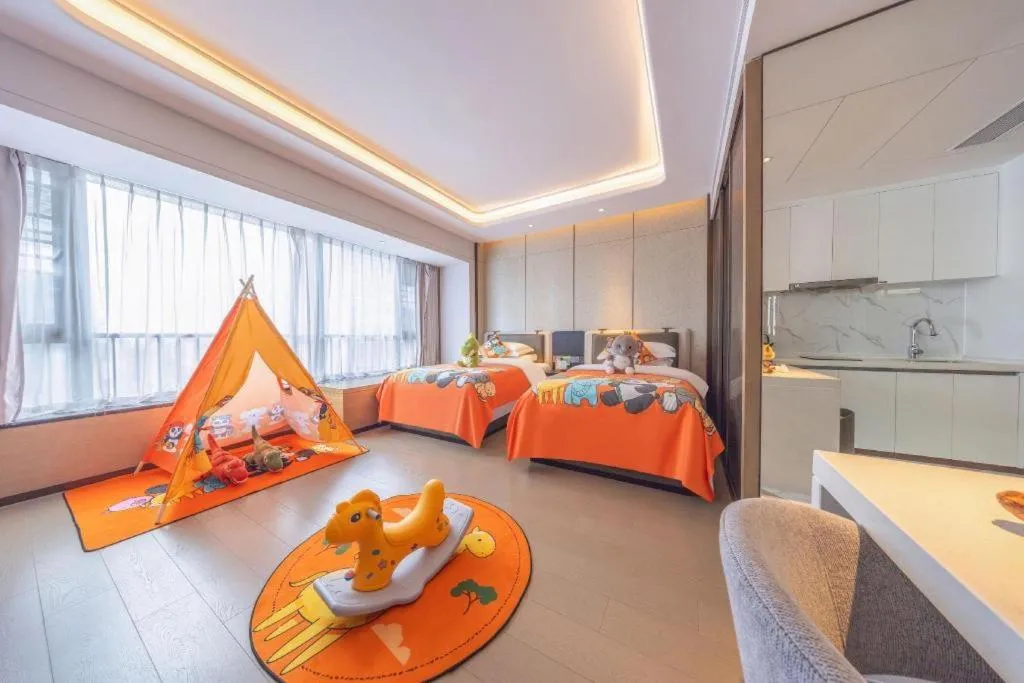 Bed in Shenzhen Cloud Park Manhattan Hotel