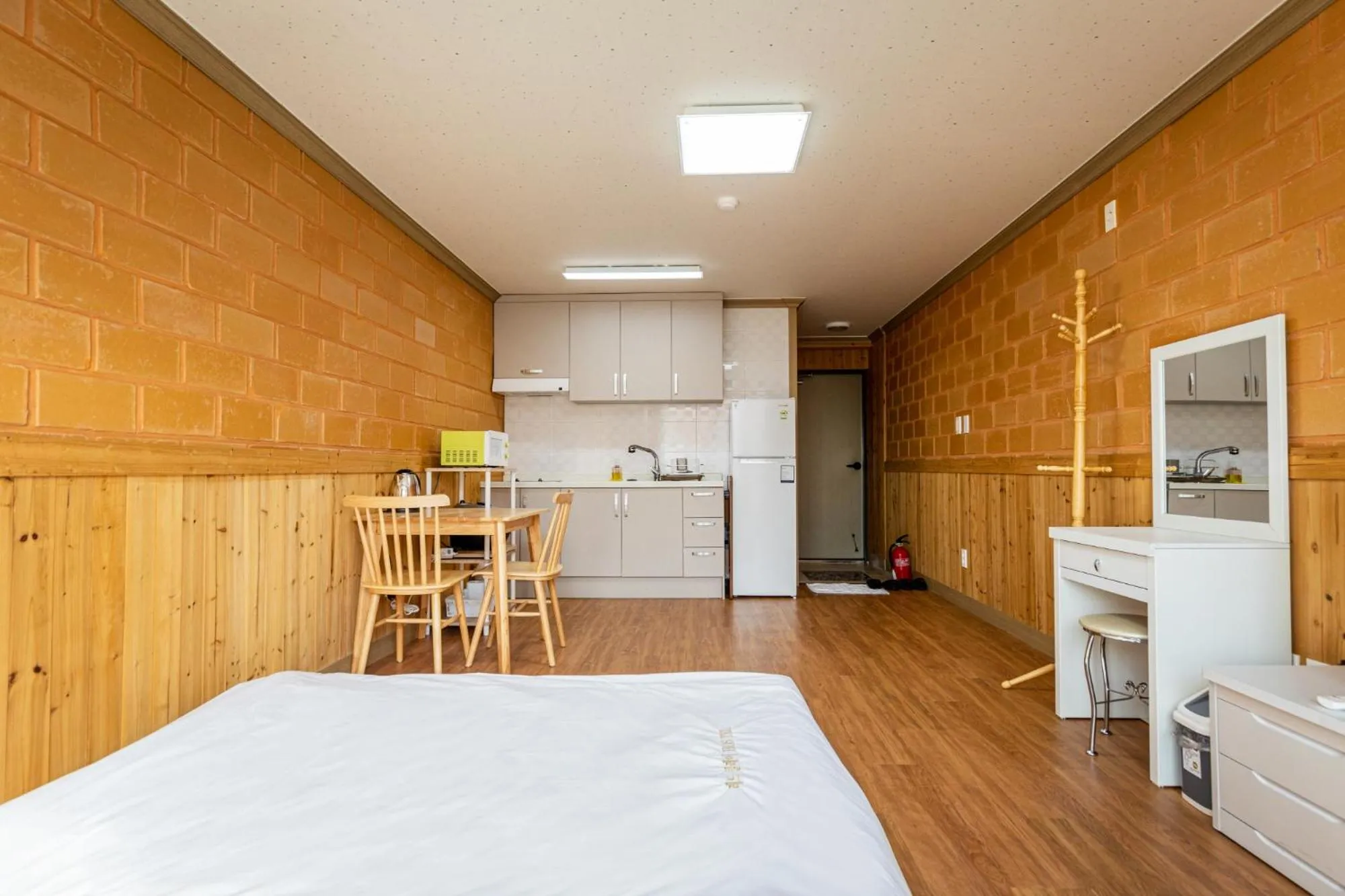 Bed in Red Clay Pension