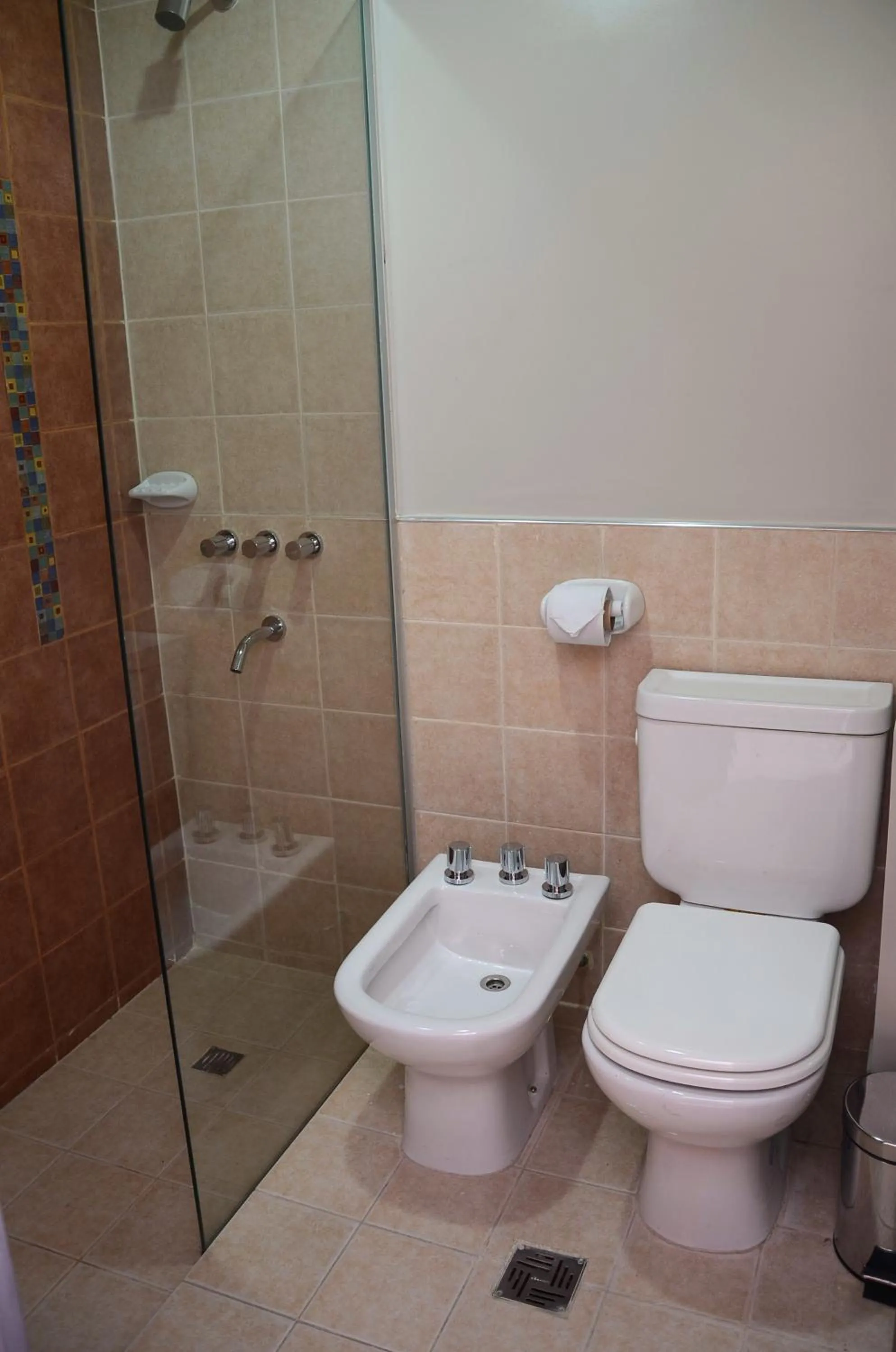 Bathroom in Munay Ledesma