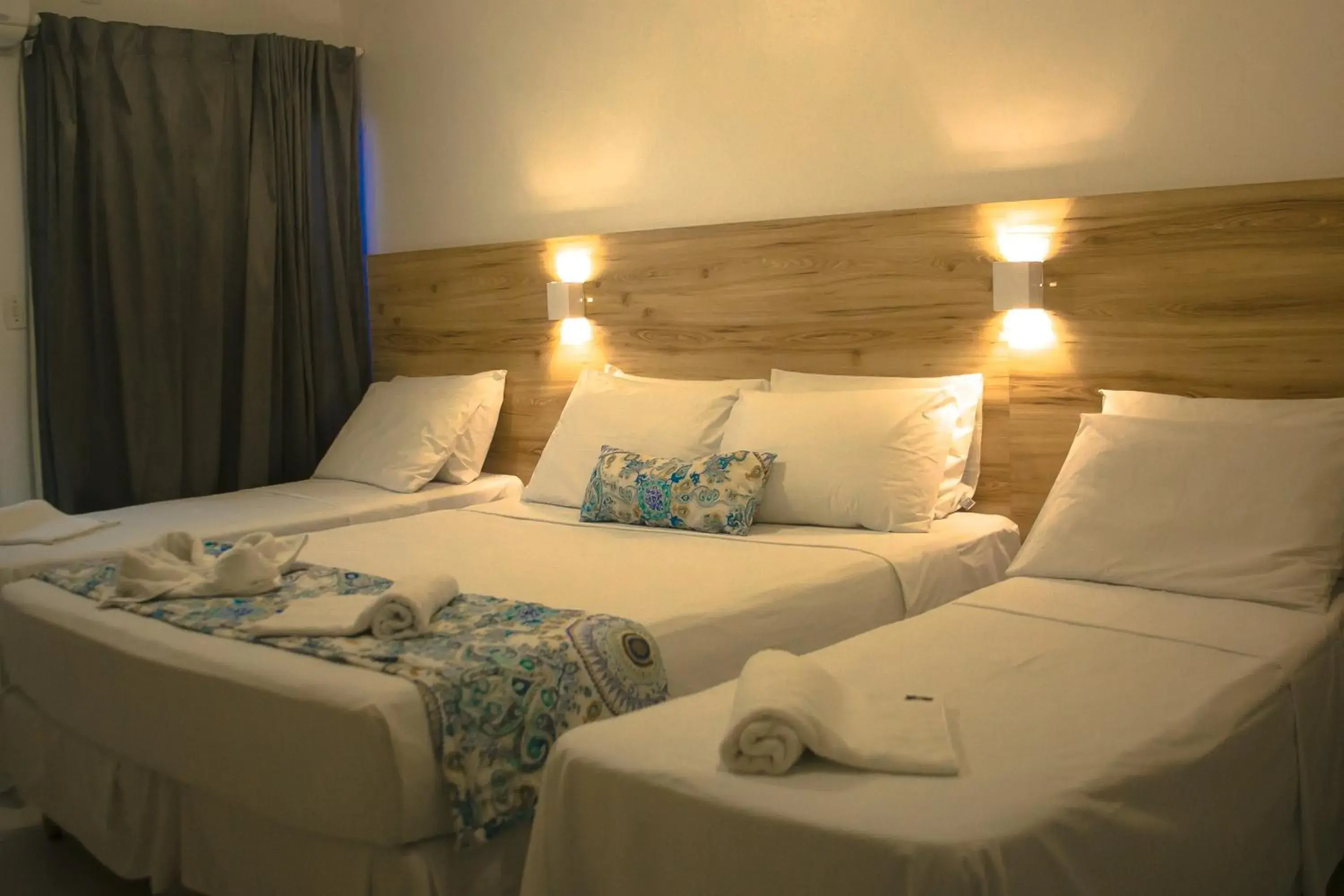 Bedroom, Bed in Hotel Refugio Bedroom, Bed in Hotel Refugio