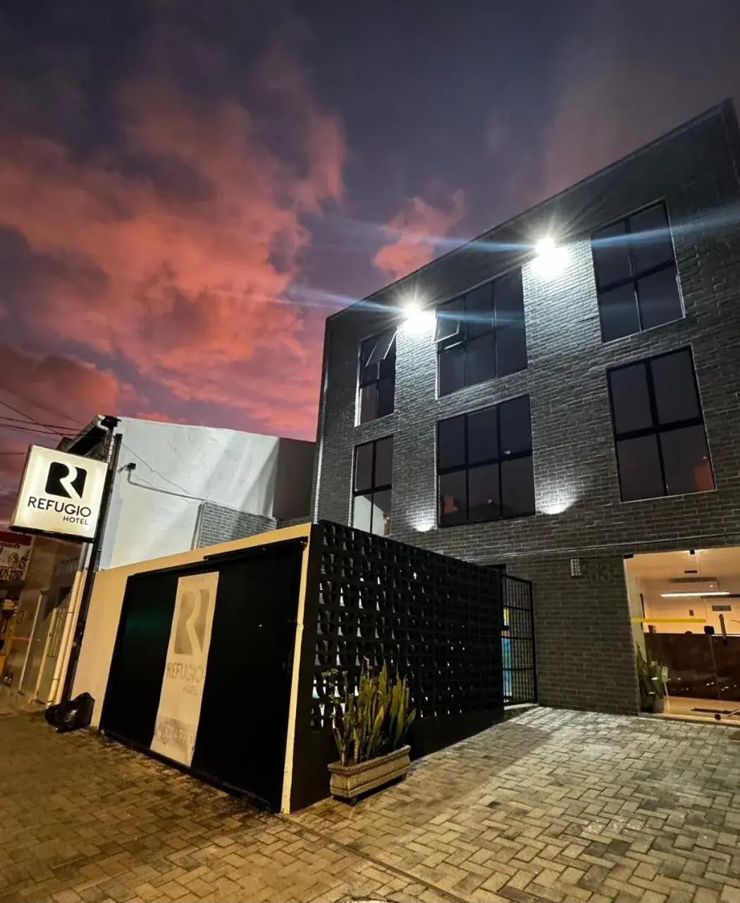 Property building in Hotel Refugio Property building in Hotel Refugio