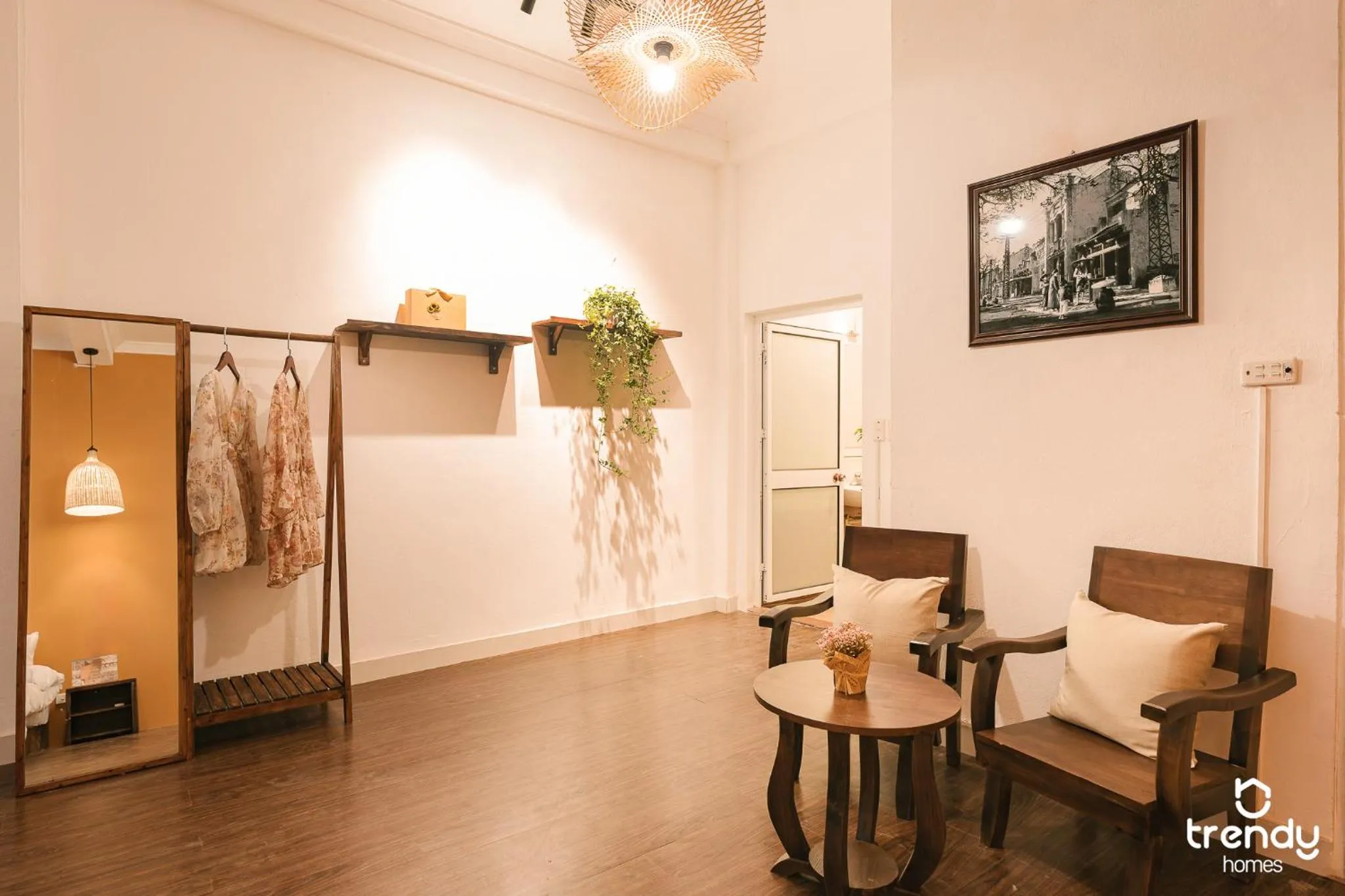 Seating area in OH Trendy homes Hoan Kiem PNL1