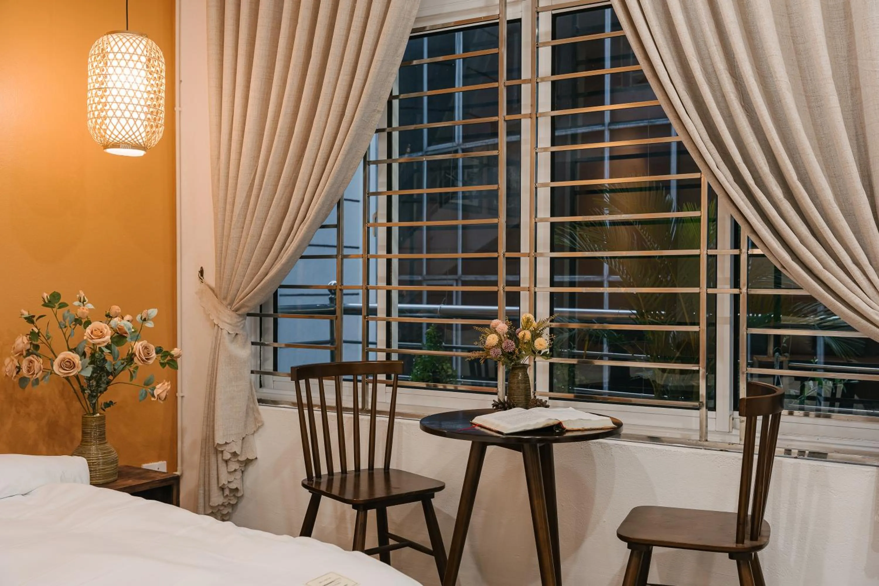 Bed in OH Trendy homes Hoan Kiem PNL1