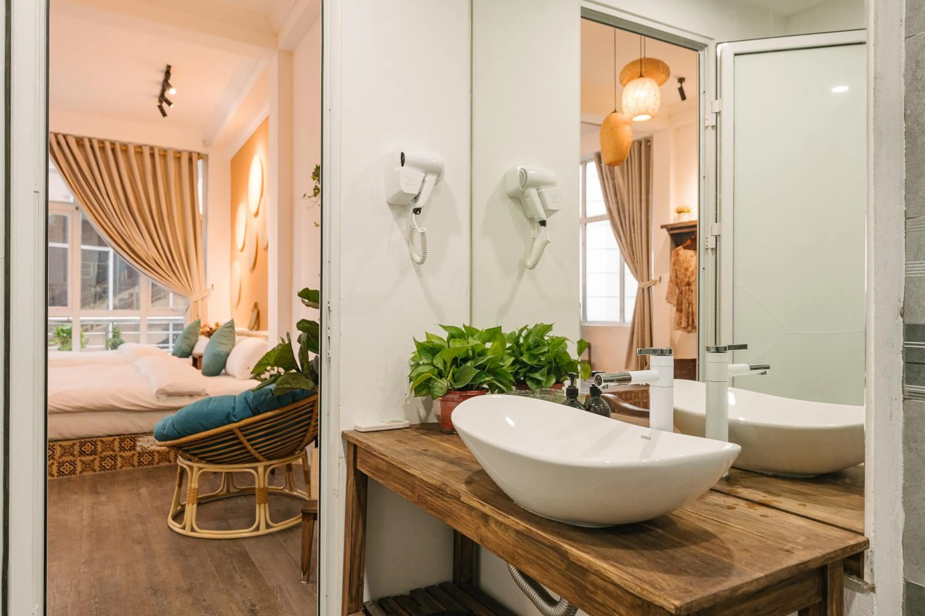 Bed in OH Trendy homes Hoan Kiem PNL1