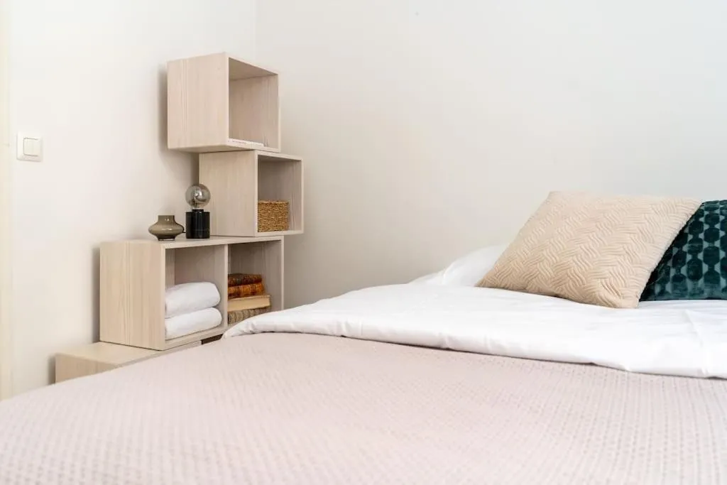 Bed in Cozy Studio with private Sauna