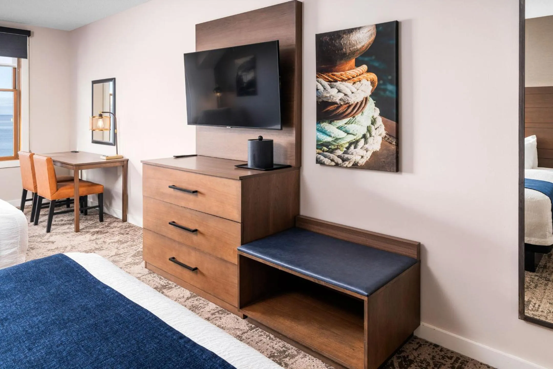 TV and multimedia, Bed in Grand Superior Lodge