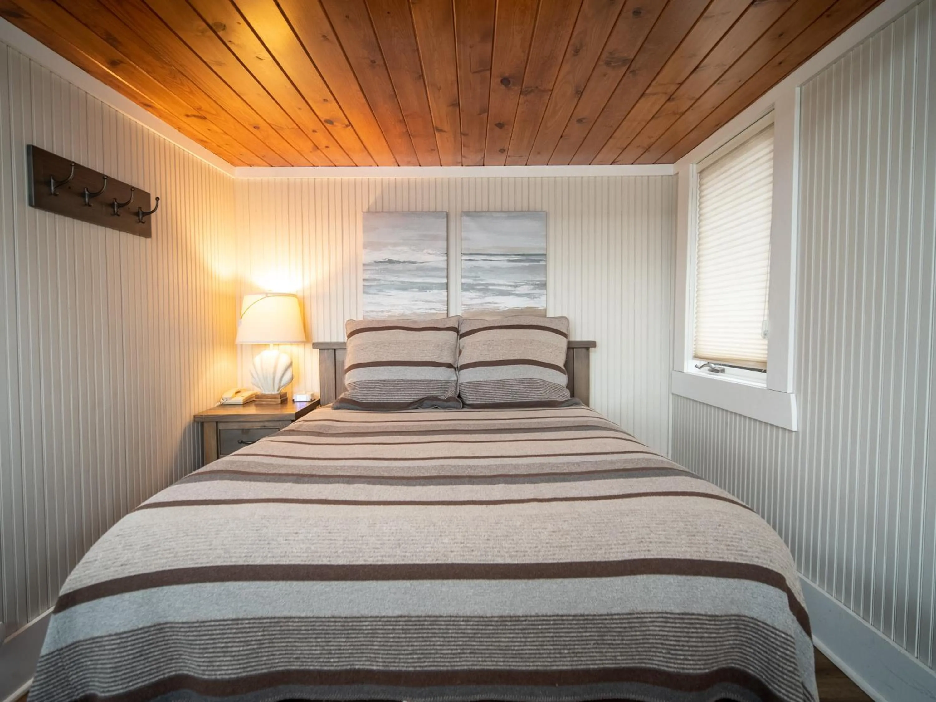 Bed in Grand Superior Lodge