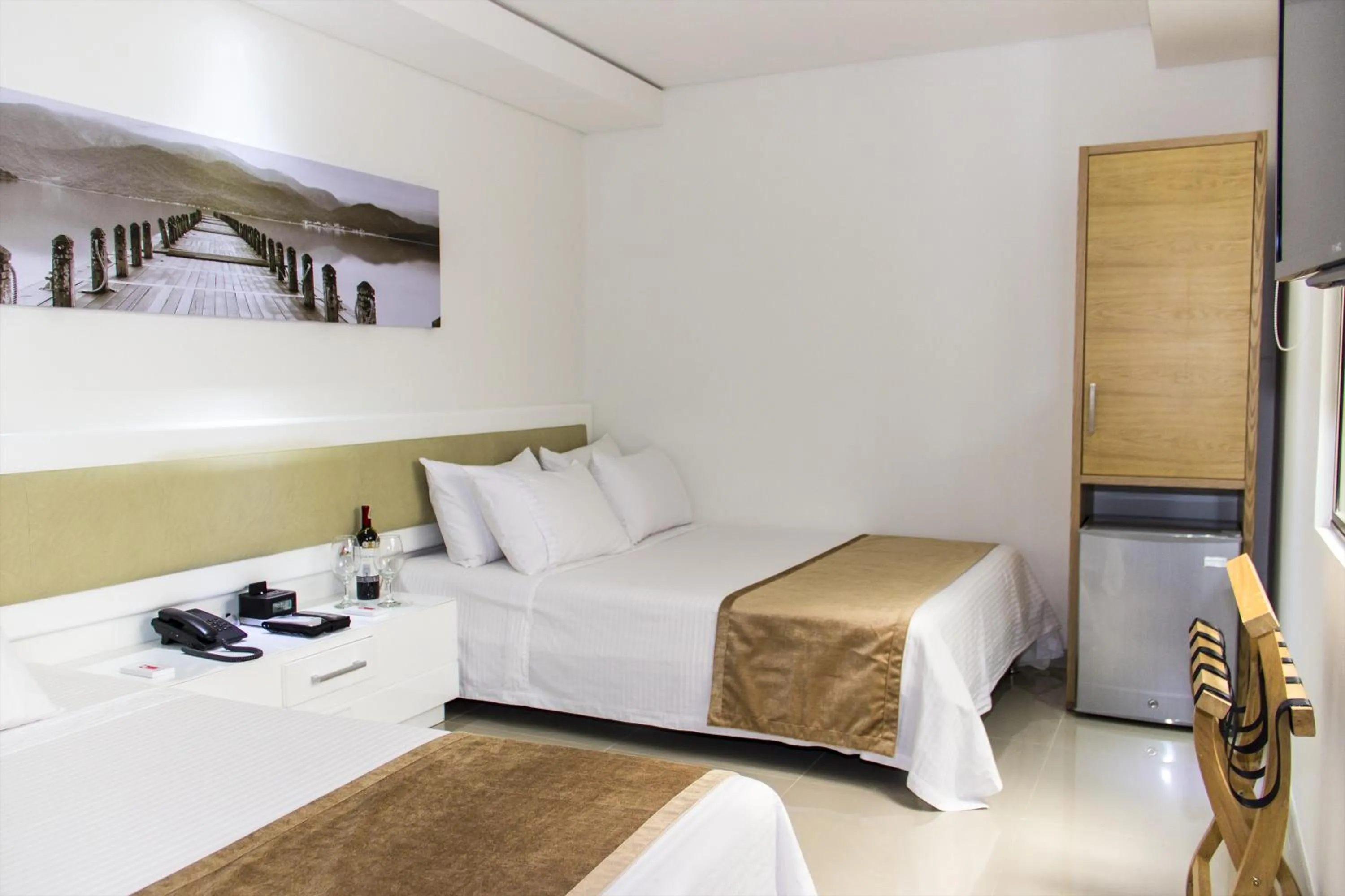 Photo of the whole room, Bed in Hotel Zona A