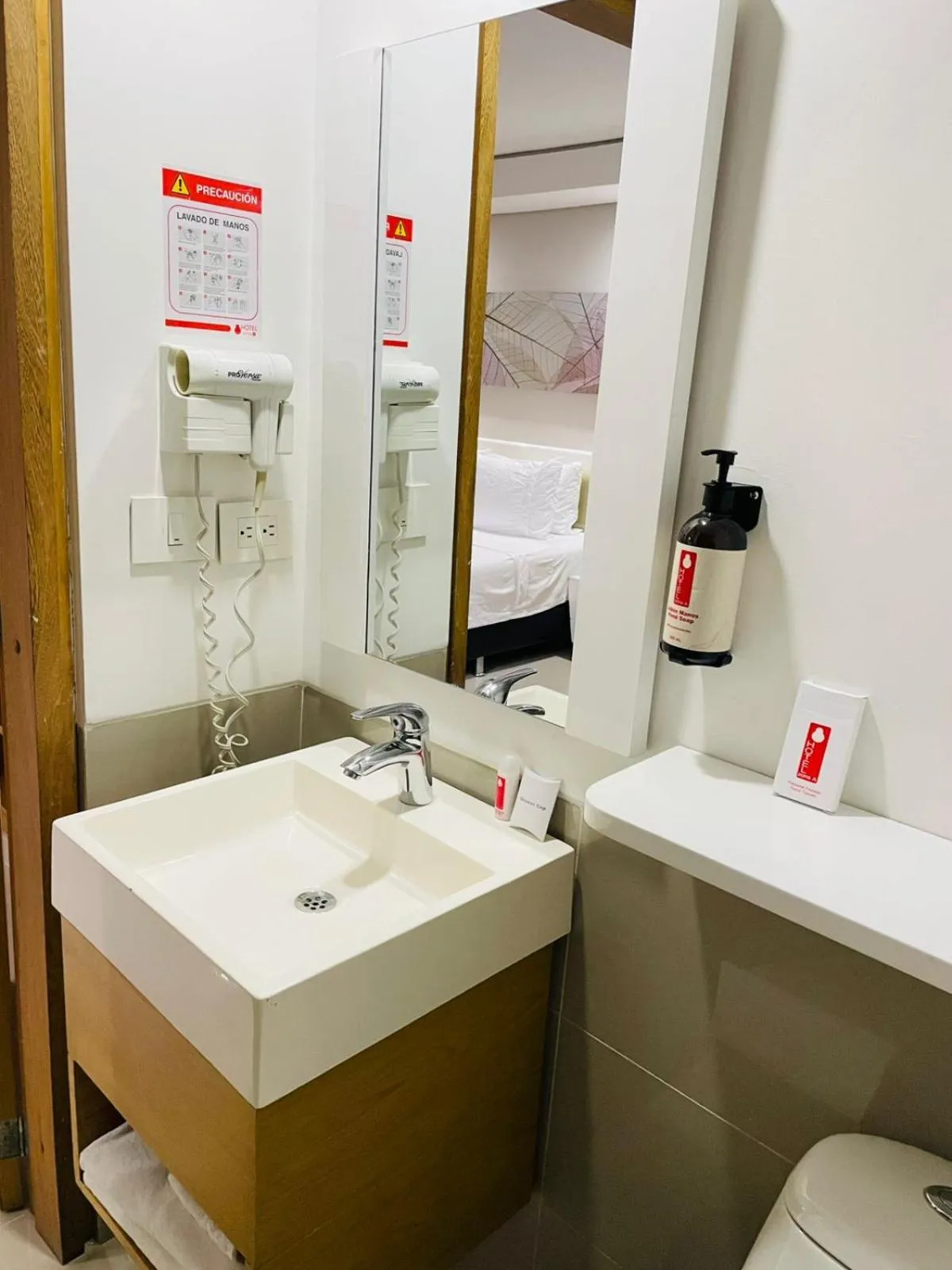 Bathroom in Hotel Zona A