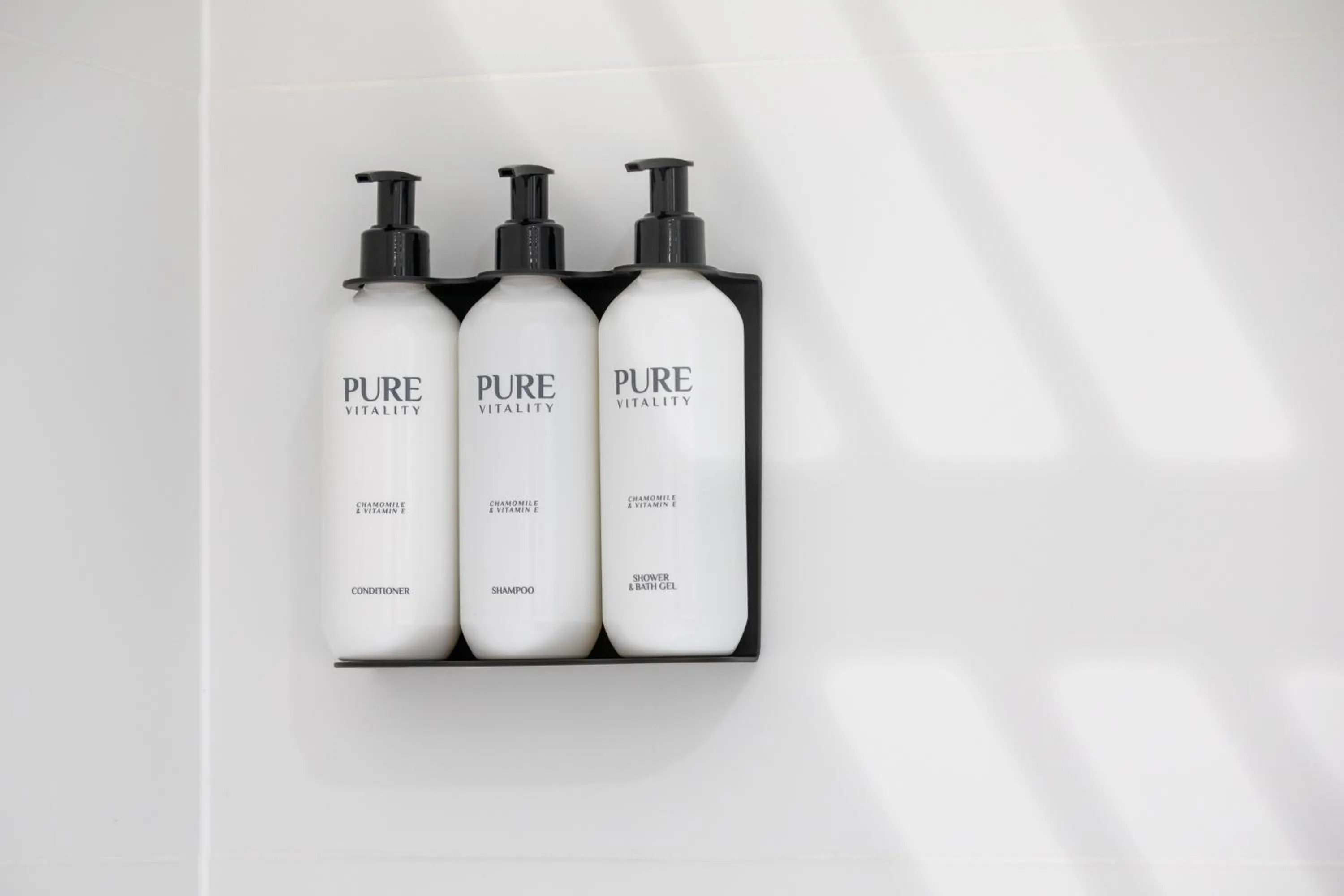 Shower in Haberfield Hotel