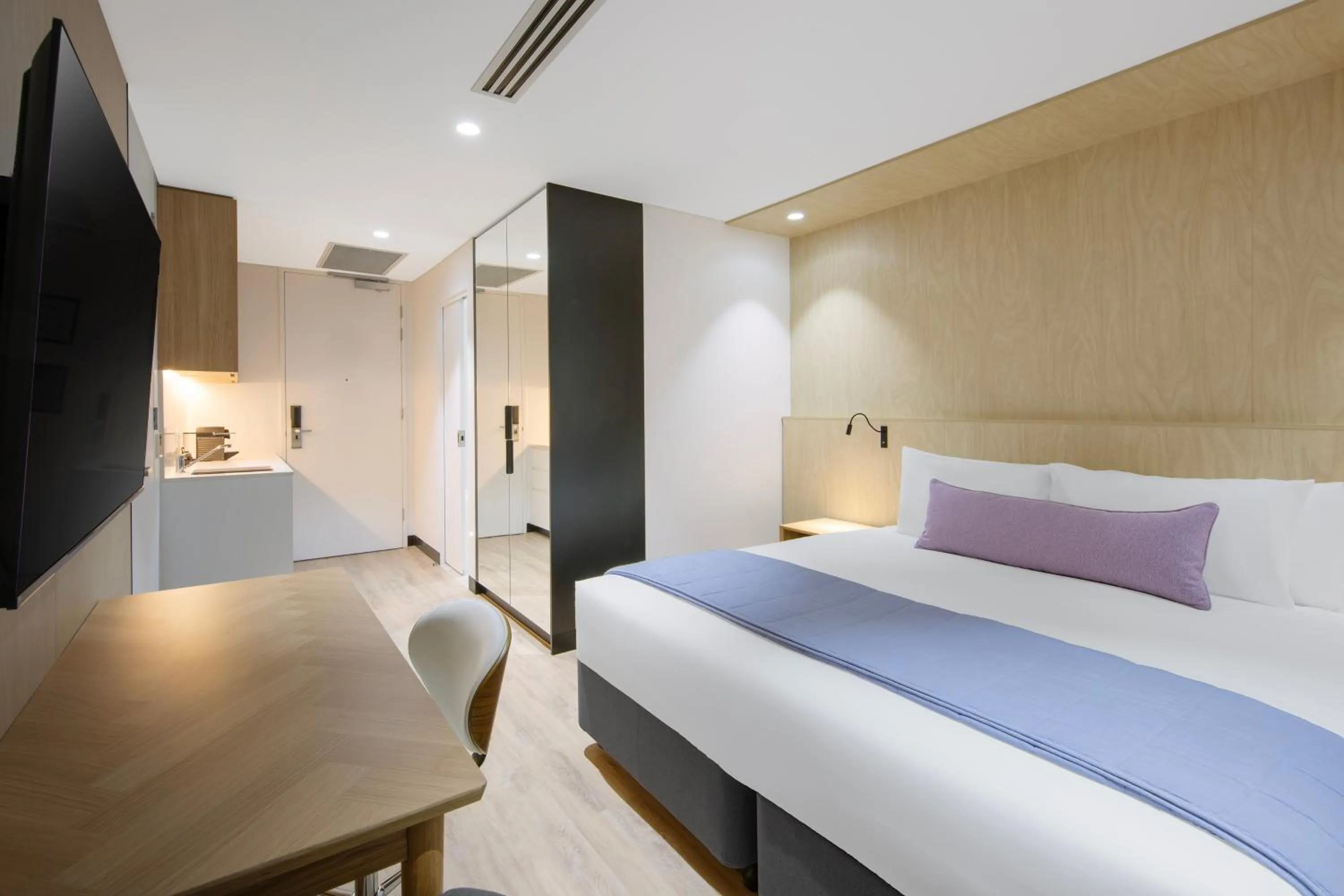 Bed in Haberfield Hotel