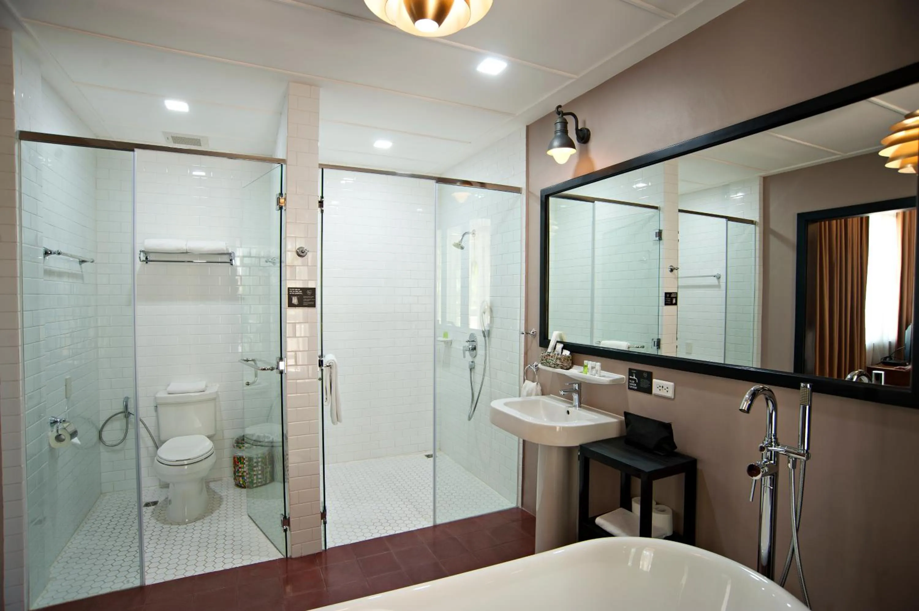 Bathroom in The Henry Hotel Manila