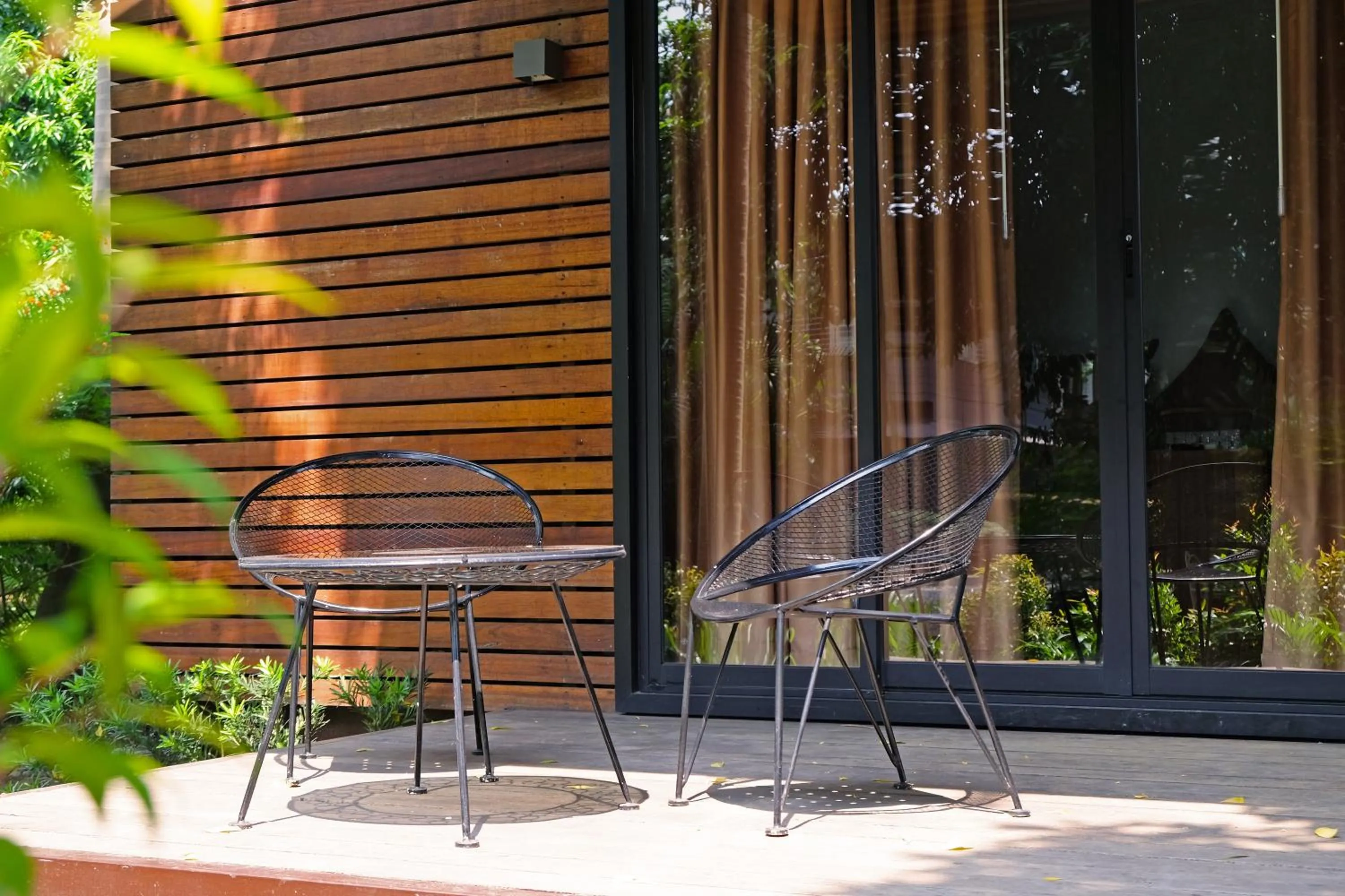 Patio in The Henry Hotel Manila