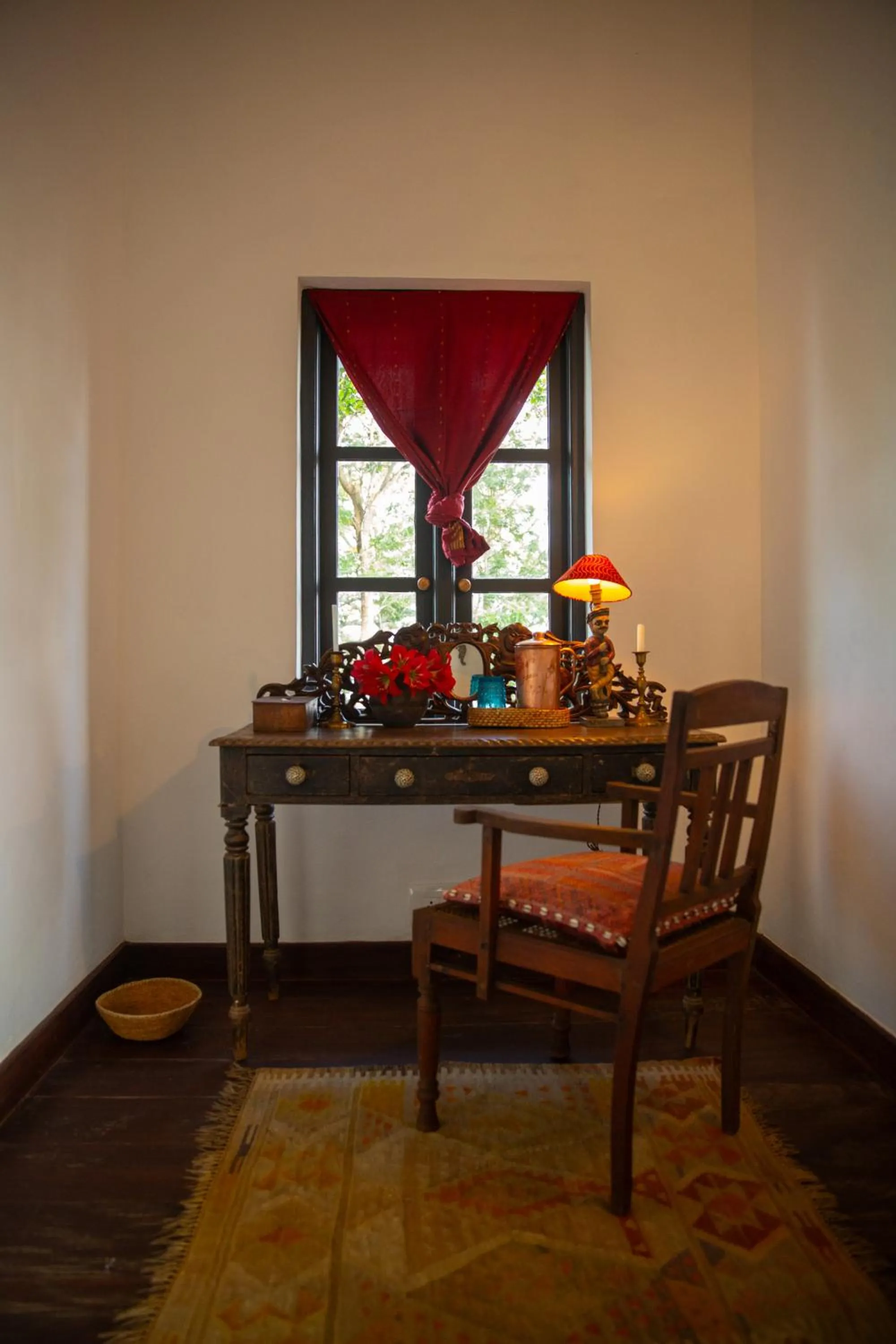 Seating area in Isla's Ridge - A CGH Earth SAHA Experience