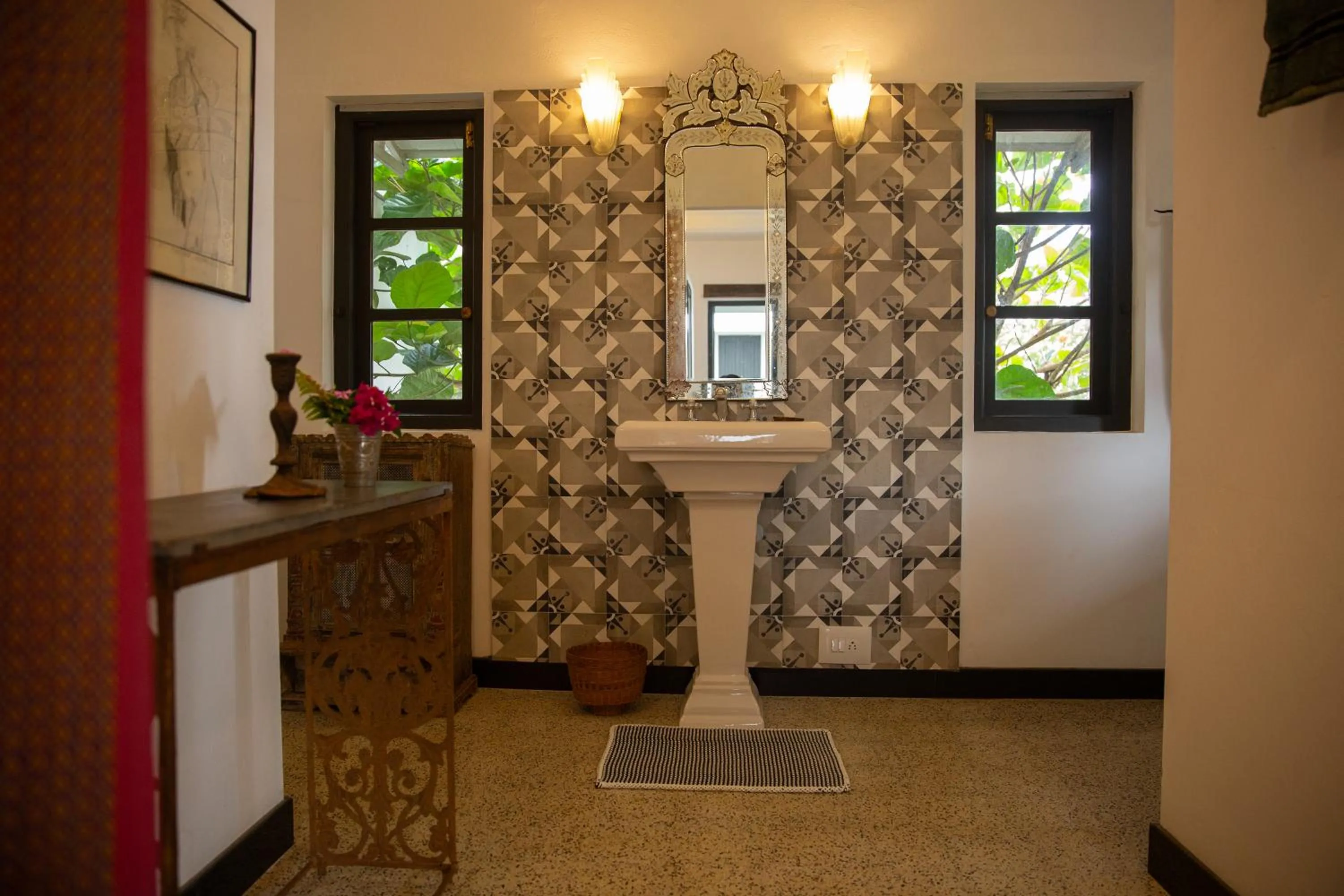 Bathroom in Isla's Ridge - A CGH Earth SAHA Experience