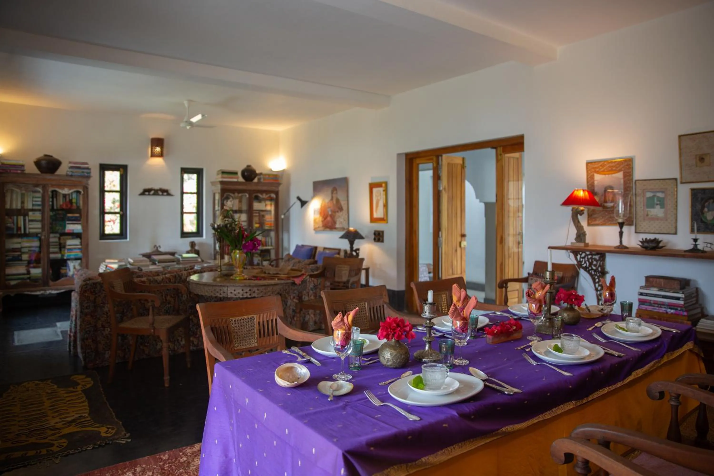 Restaurant/places to eat in Isla's Ridge - A CGH Earth SAHA Experience